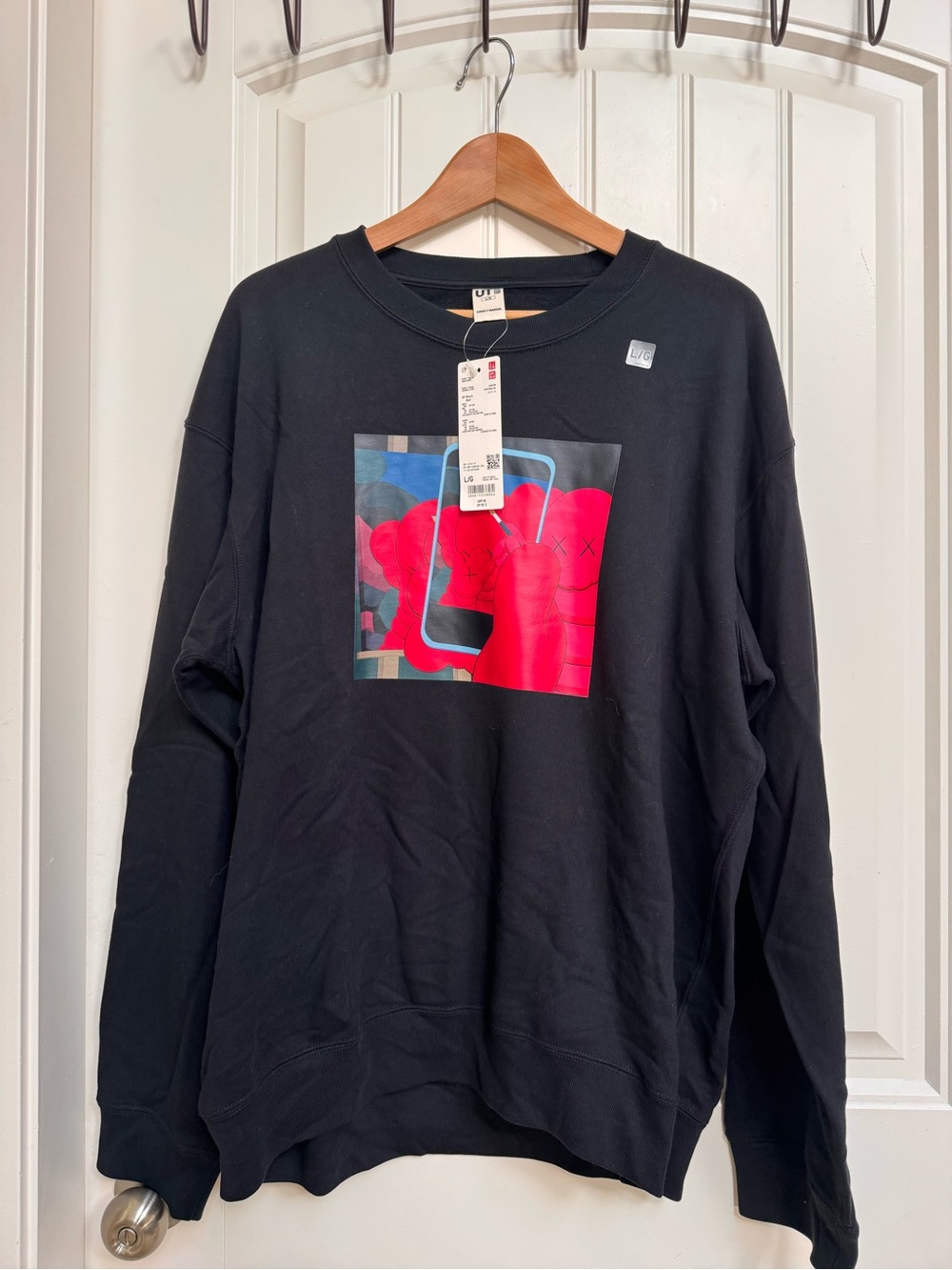 NWT Uniqlo x Kaws & Andy Warhol Black Graphic Cotton Crewneck Sweatshirt. L